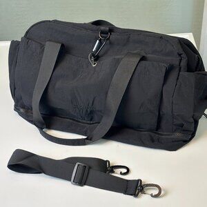 Bundle 2 for $30! ZUOMANNI Black Nylon Duffel Bag Gym Travel Weekend Like New